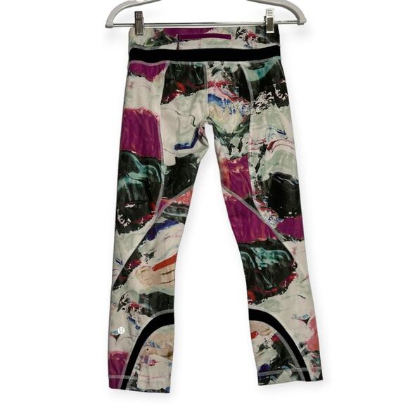 Lululemon Run Inspire Crop II All Full-On Luxtreme SIZE 4 Pigment Wave Black - Picture 6 of 11